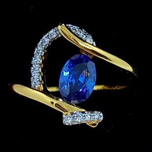 925 / 18kgp Gold with Sapphire